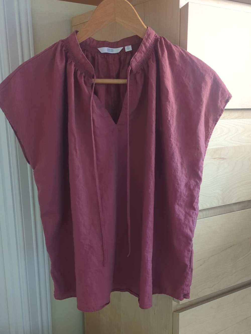 Uniqlo Dusty Rose Tie-Neck Split V Blouse